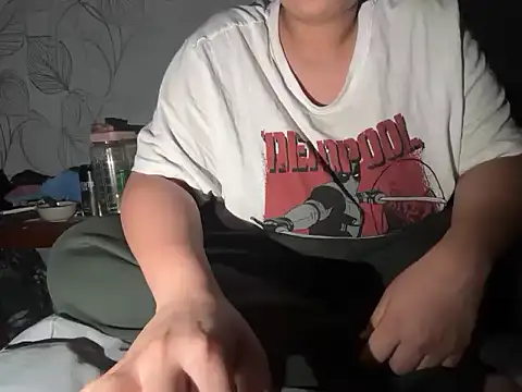 Snapshot of hugeindiantitties chatting on 03.01.26 hugeindiantitties online show from 03.01.26