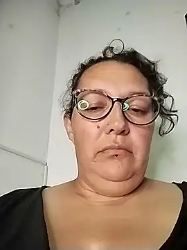  Saraqueen online show from 03.07.26