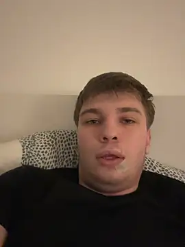 Snapshot of benab888 chatting on 03.26.26 benab888 online show from 03.26.26