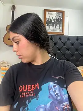 Ava Queen69 online show from 03.18.26