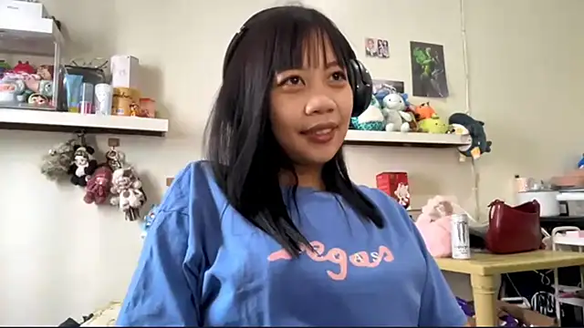 GloryKulikowski online show from 02.25.26