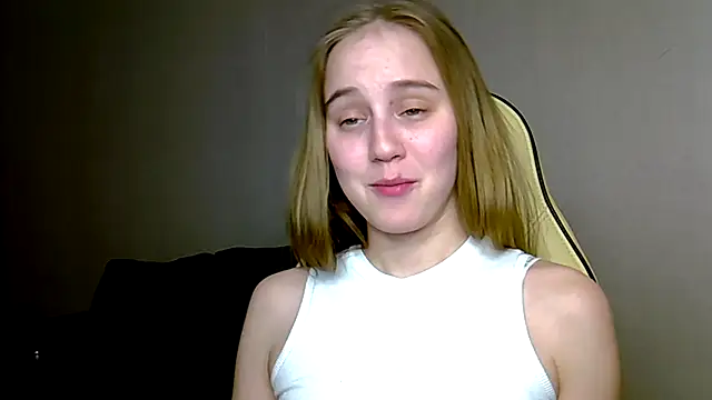 christimontero online show from 03.04.26