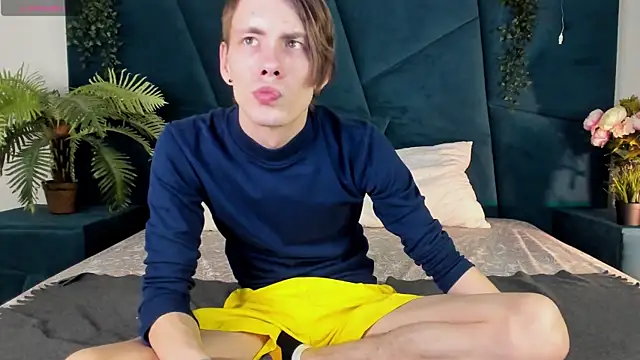 Snapshot of Erick_Wilson chatting on 03.09.25 Erick Wilson online show from 03.09.25