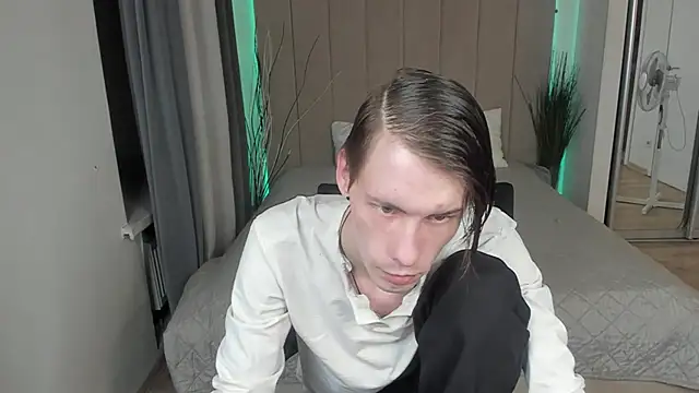 Snapshot of Erick_Wilson chatting on 03.12.25 Erick Wilson online show from 03.12.25