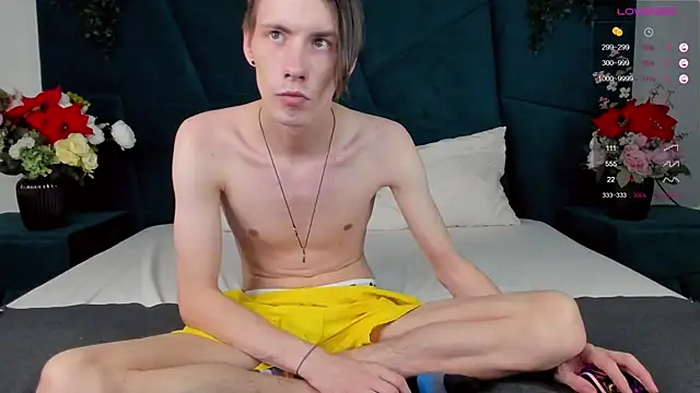 Snapshot of Erick_Wilson chatting on 03.16.25 Erick Wilson online show from 03.16.25