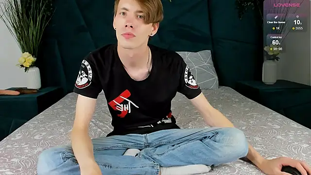 Snapshot of Erick_Wilson chatting on 09.10.25 Erick Wilson online show from 09.10.25