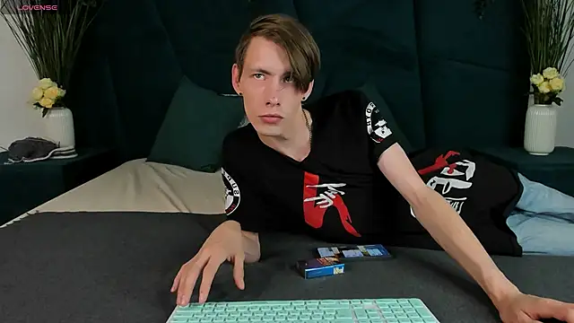 Snapshot of Erick_Wilson chatting on 09.15.25 Erick Wilson online show from 09.15.25