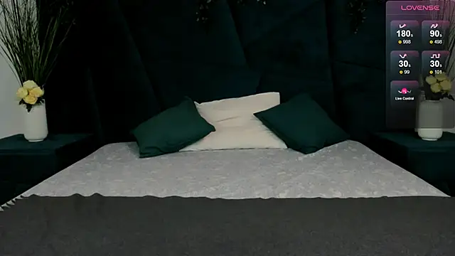 Snapshot of Erick_Wilson chatting on 11.17.25 Erick Wilson online show from 11.17.25