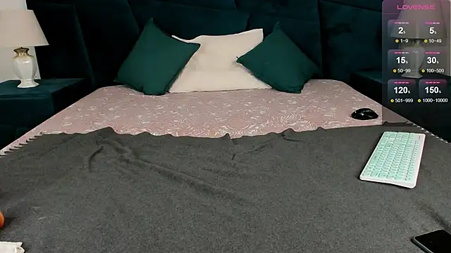 Snapshot of Erick_Wilson chatting on 11.23.25 Erick Wilson online show from 11.23.25