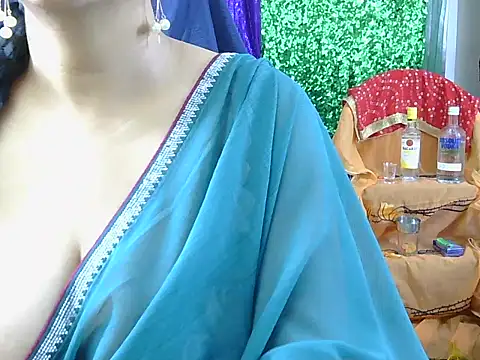 Hot Sonniyaa online show from 03.16.26