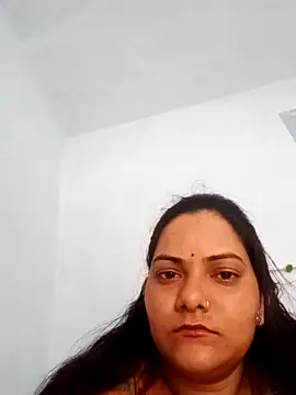 Anushka Singh0 online show from 02.14.26