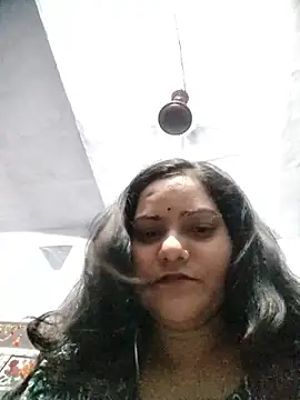 Anushka Singh0 online show from 04.20.26