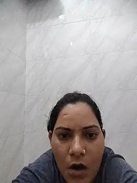 Anushka Singh0 online show from 06.15.26