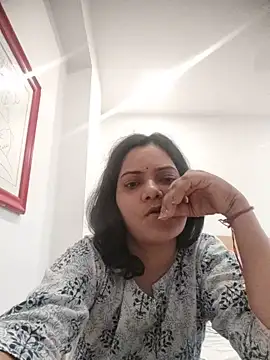 Anushka Singh0 online show from 06.22.26