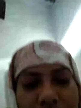 Anushka Singh0 online show from 06.25.26