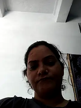 Anushka Singh0 online show from 06.26.26