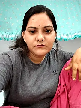 Anushka Singh0 online show from 07.12.26