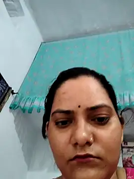 Anushka Singh0 online show from 07.21.26