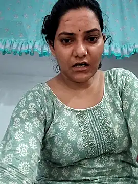 Anushka Singh0 online show from 07.24.26