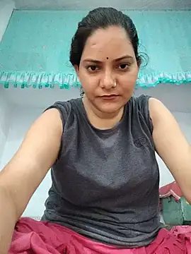 Anushka Singh0 online show from 07.27.26
