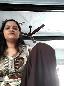 Anushka Singh0 online show from 08.04.26