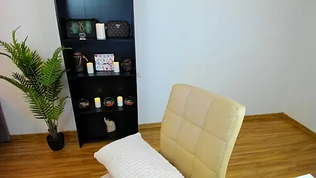 khloe starrr online show from 03.16.26