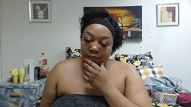 Snapshot of Queenxxxjesy chatting on 07.11.26 Queenxxxjesy online show from 07.11.26