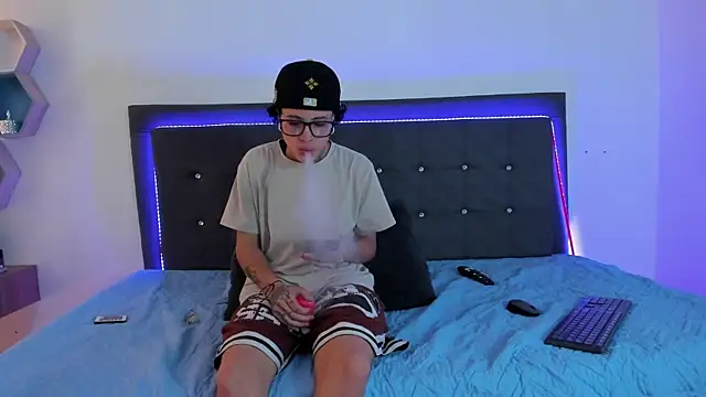 Ale cuzz online show from 02.28.26