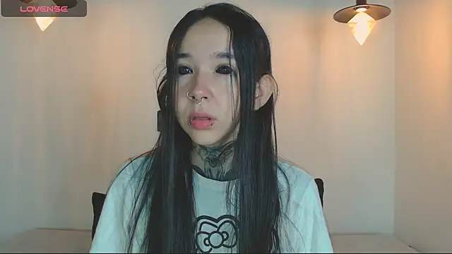 alien eyes09 online show from 03.15.26