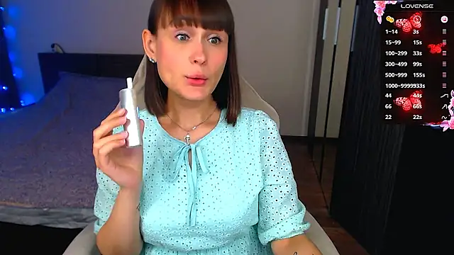 Snapshot of Mel_Lovell_ chatting on 03.08.26 Mel Lovell online show from 03.08.26