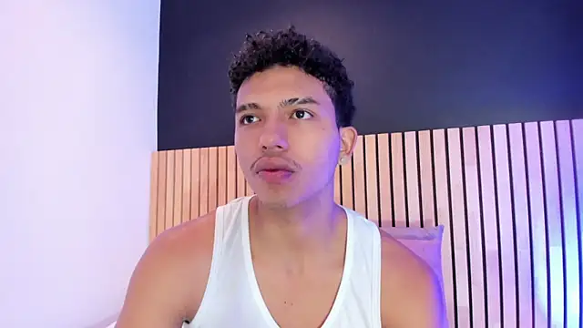 jhoystrong  online show from 03.09.26