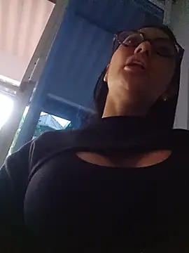 Snapshot of Roma_xxx chatting on 05.16.26 Roma xxx online show from 05.16.26