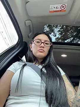 Snapshot of Roma_xxx chatting on 05.17.26 Roma xxx online show from 05.17.26