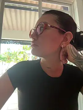 Snapshot of Roma_xxx chatting on 05.31.26 Roma xxx online show from 05.31.26