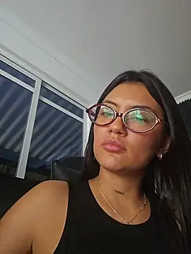 Snapshot of Roma_xxx chatting on 06.04.26 Roma xxx online show from 06.04.26