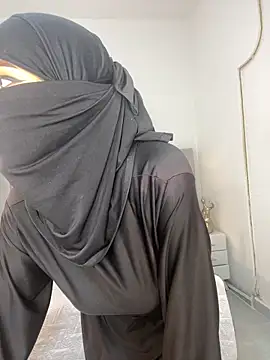 aminaa  online show from 03.07.26