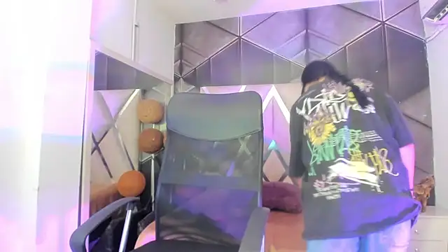 Agatta Adams online show from 06.22.26
