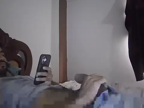 Snapshot of Hgrueso chatting on 02.14.26 Hgrueso online show from 02.14.26