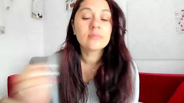 EVELYNA88 online show from 06.12.26