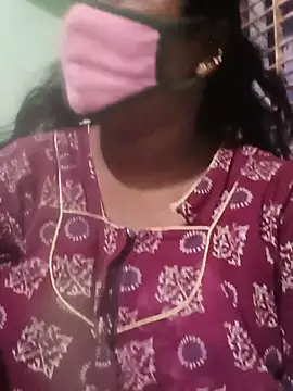 Snapshot of tamilkaviya431 chatting on 06.12.26 tamilkaviya431 online show from 06.12.26