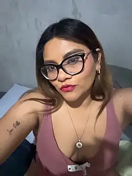 Snapshot of ludmila_x chatting on 03.13.26 ludmila x online show from 03.13.26