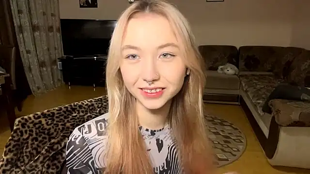 PinkTraible online show from 02.25.26