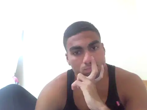 Snapshot of paulobonaventuree chatting on 02.22.26 paulobonaventuree online show from 02.22.26