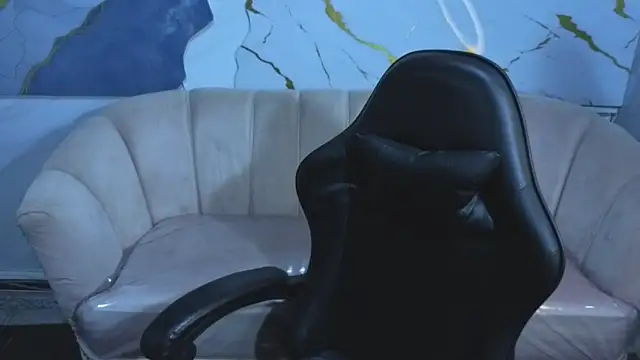 Snapshot of Hadda_crazy_b chatting on 03.13.26 Hadda crazy b online show from 03.13.26