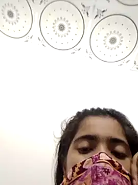 tanisha-me online show from 07.25.26