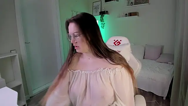 Laura CollinsS online show from 03.14.26