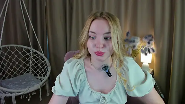 Linda  Bloom online show from 06.25.26