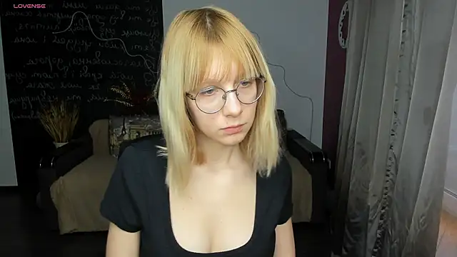 CandicaHoney online show from 03.04.26