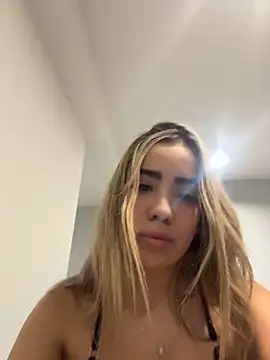 bellabarbiex online show from 04.30.26