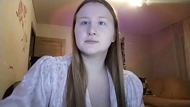 AnikaLipps online show from 03.07.26